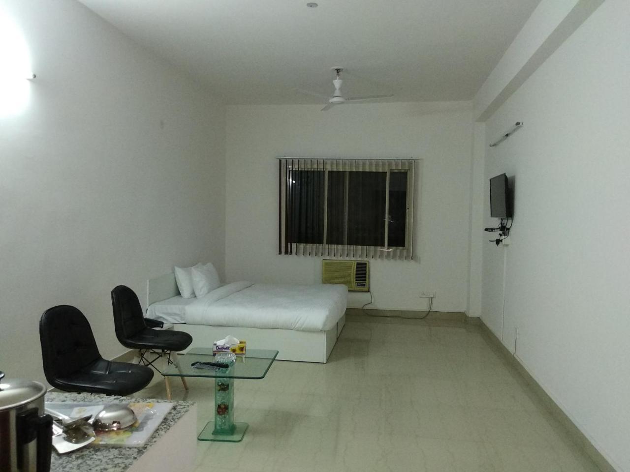 The Radiance Suites And Apartment New Delhi Exterior photo
