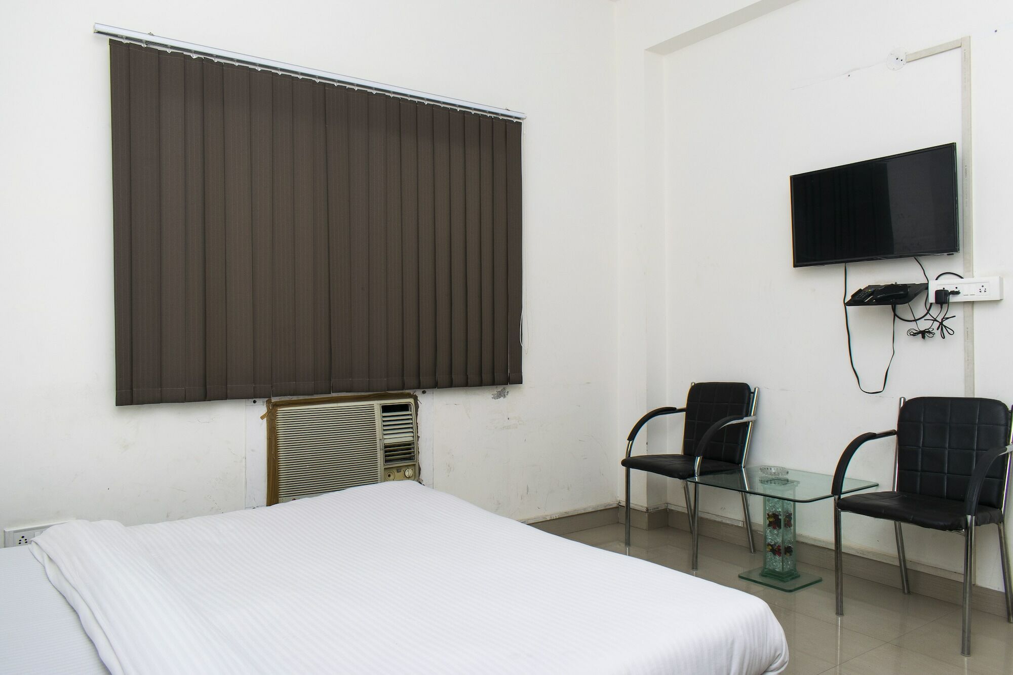 The Radiance Suites And Apartment New Delhi Exterior photo